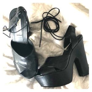 Steve Madden Gimmee Lace Tie Heels